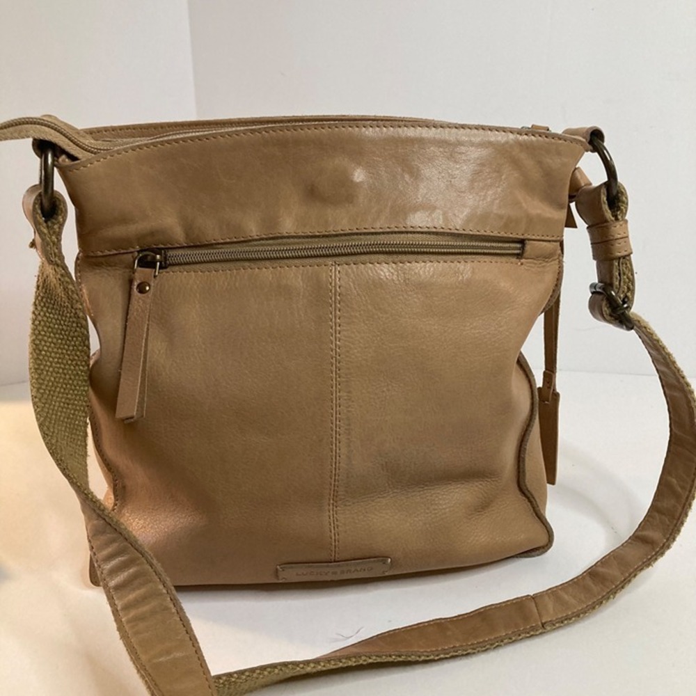 Lucky Brand Ryla Leather Crossbody Bag Caramel Color 10 x 10
